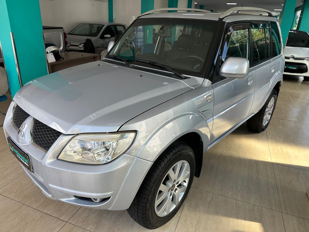 MITSUBISHI PAJERO TR4