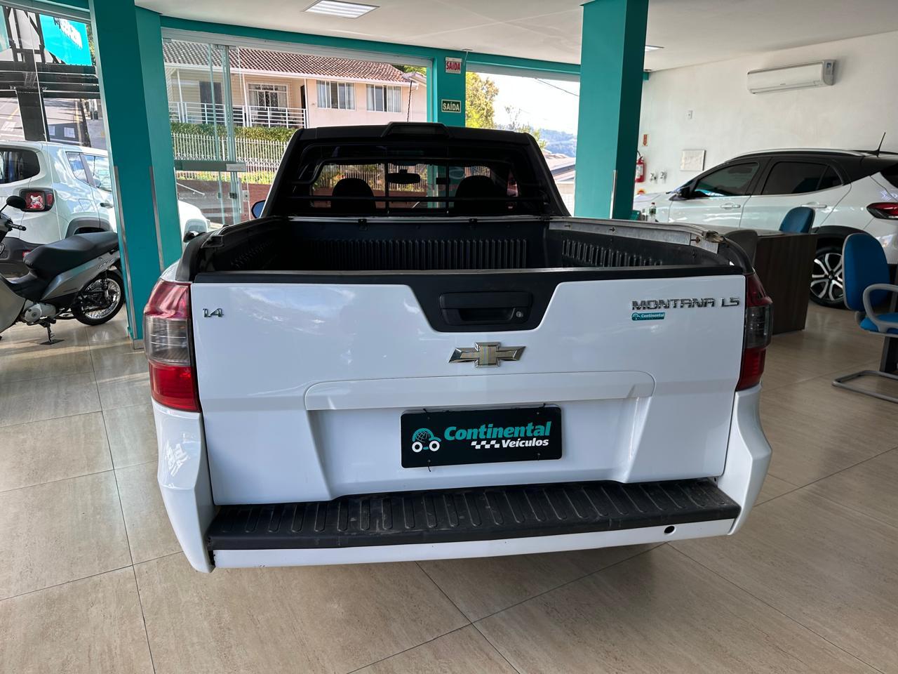 CHEVROLET MONTANA