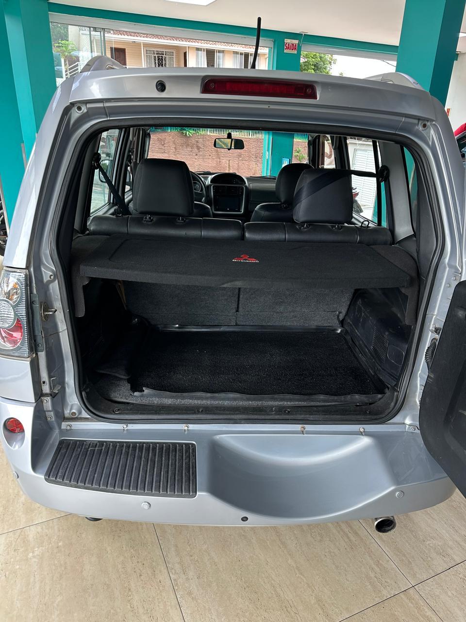 MITSUBISHI PAJERO TR4