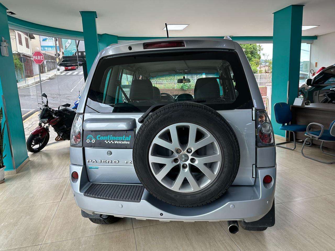 MITSUBISHI PAJERO TR4