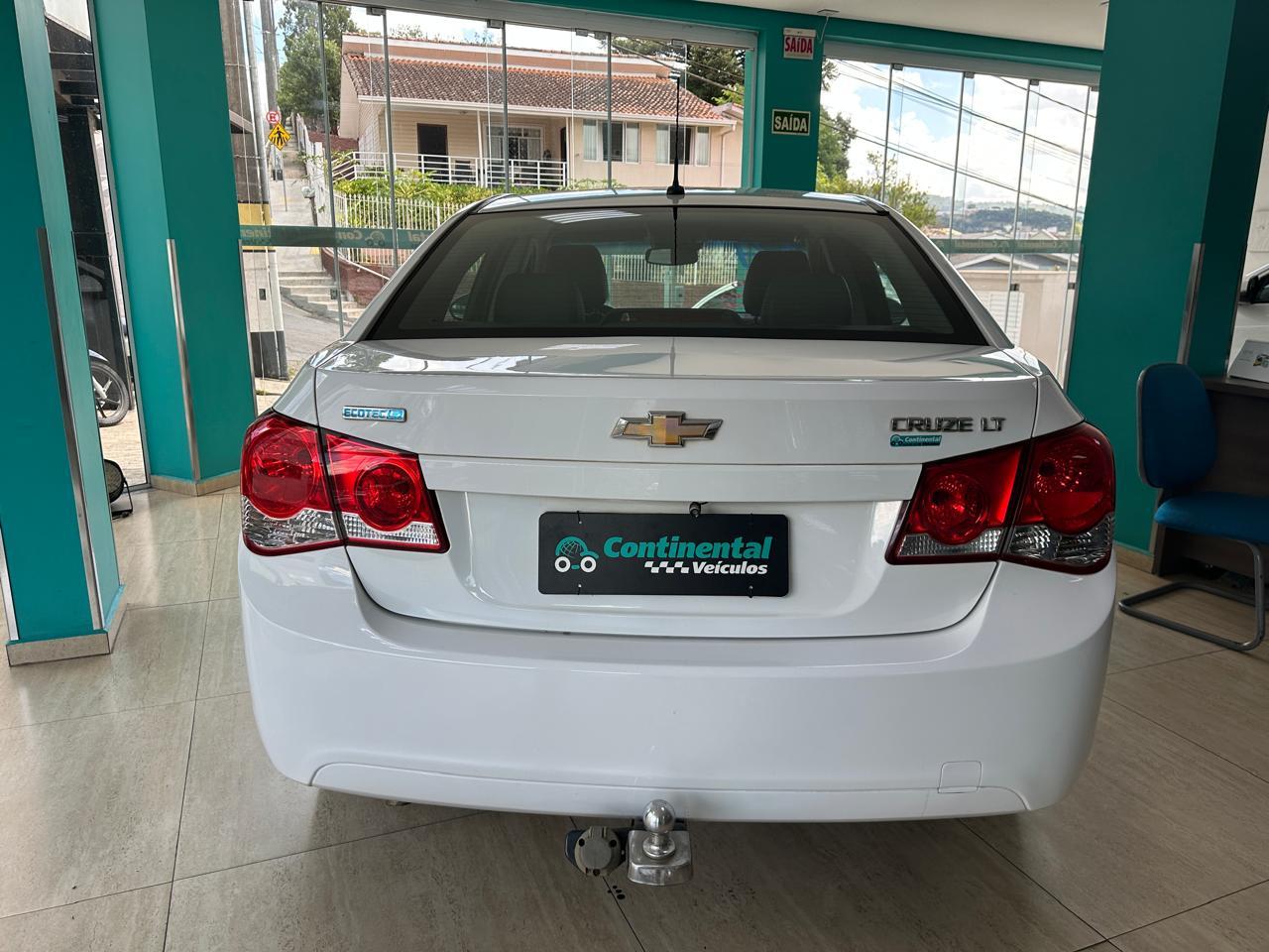 CHEVROLET CRUZE